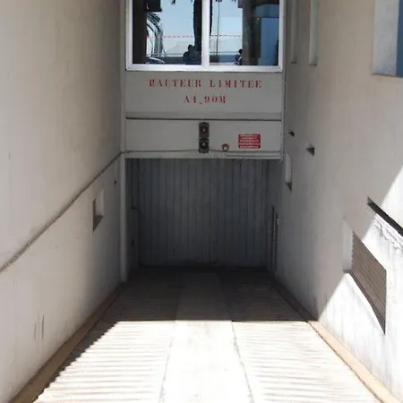 Apartment Moderne 2p Avec Terrasse A - Fr-1-196-164